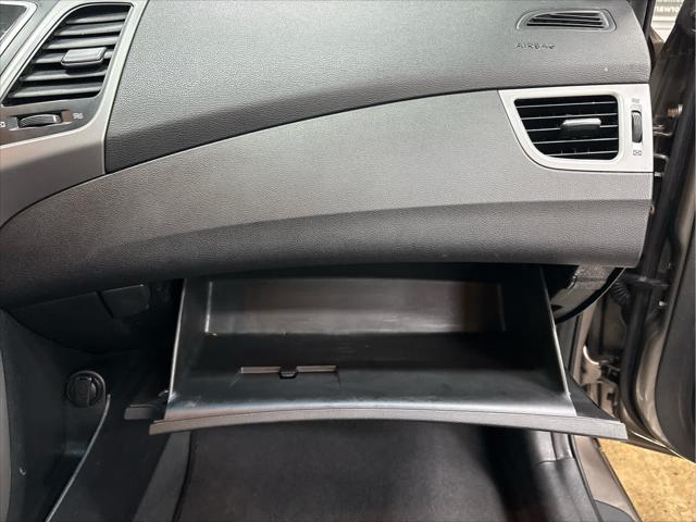 Used 2015 Hyundai Elantra For Sale in Wilmington, OH