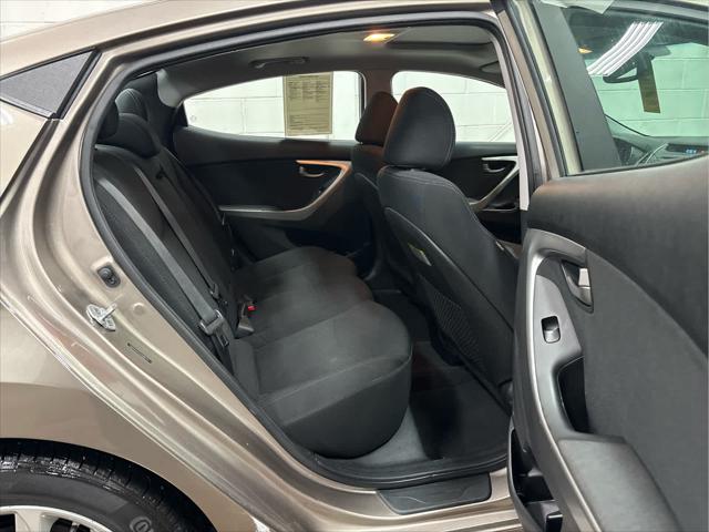 Used 2015 Hyundai Elantra For Sale in Wilmington, OH