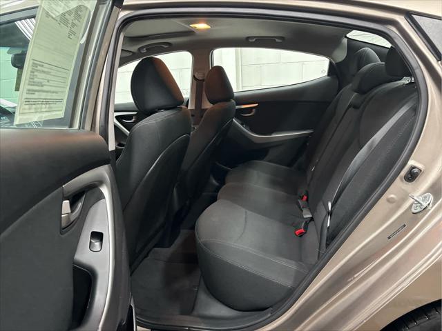 Used 2015 Hyundai Elantra For Sale in Wilmington, OH