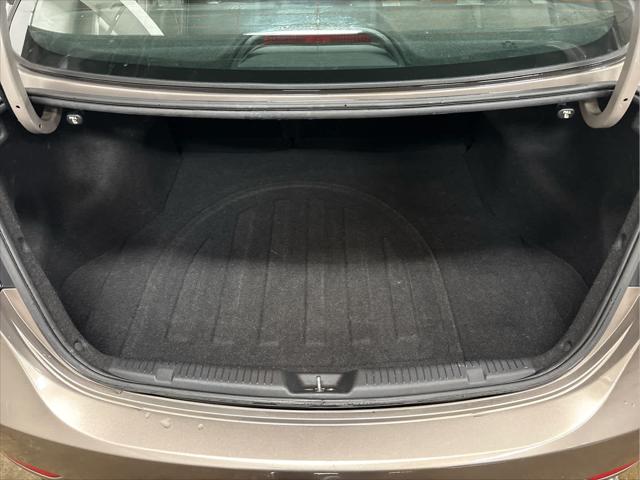 Used 2015 Hyundai Elantra For Sale in Wilmington, OH