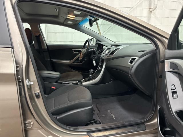 Used 2015 Hyundai Elantra For Sale in Wilmington, OH