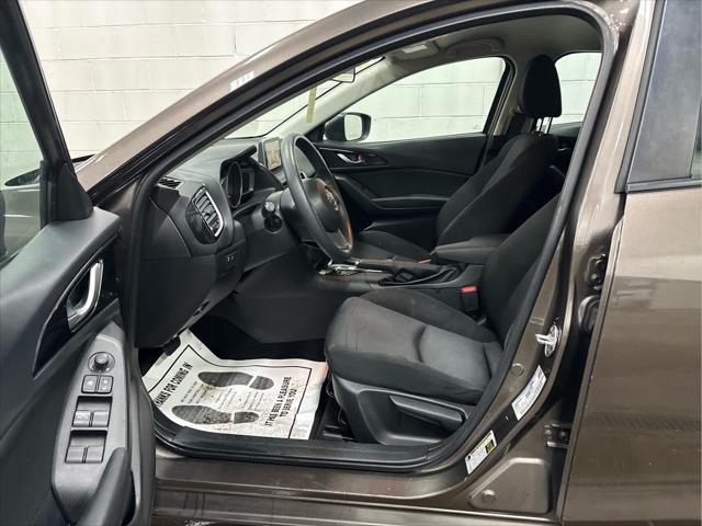 Used 2015 Mazda Mazda3 For Sale in Wilmington, OH