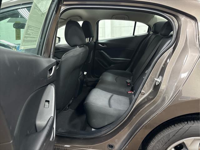 Used 2015 Mazda Mazda3 For Sale in Wilmington, OH