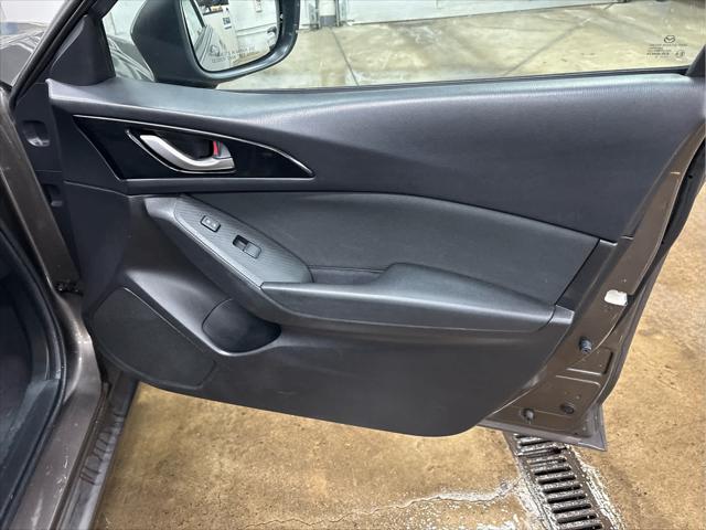 Used 2015 Mazda Mazda3 For Sale in Wilmington, OH