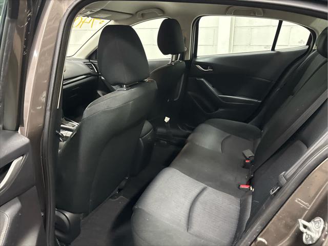 Used 2015 Mazda Mazda3 For Sale in Wilmington, OH