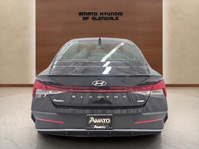 2026 Hyundai Elantra Hybrid SEL Sport