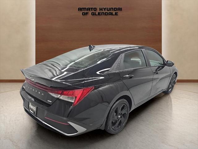 2026 Hyundai Elantra Hybrid SEL Sport