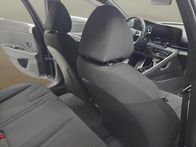 2026 Hyundai Elantra Hybrid SEL Sport