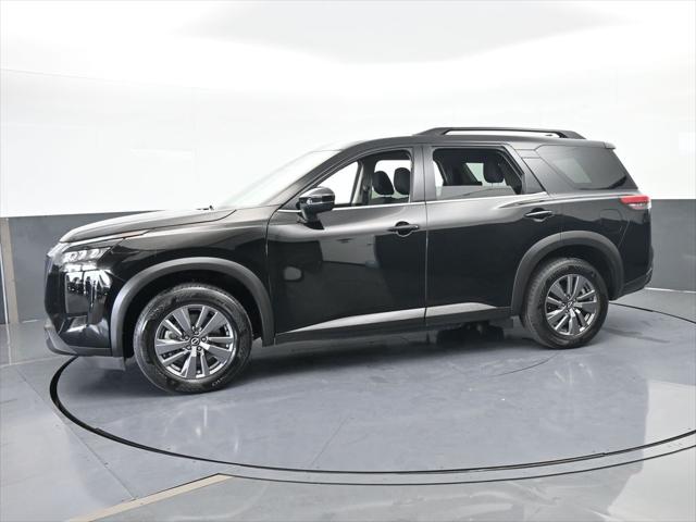 2025 Nissan Pathfinder SV FWD