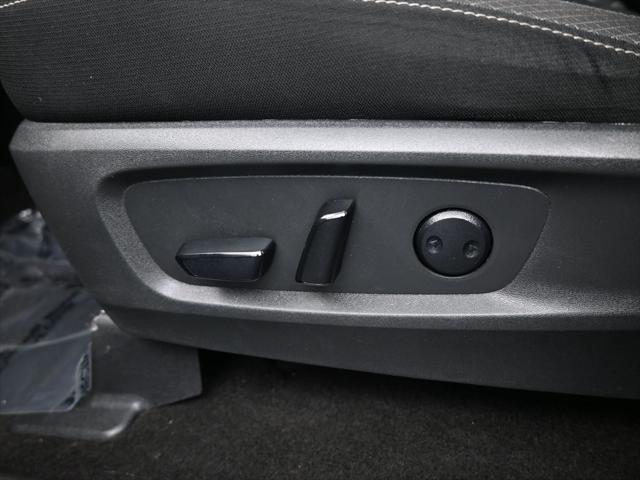 2025 Nissan Pathfinder SV FWD