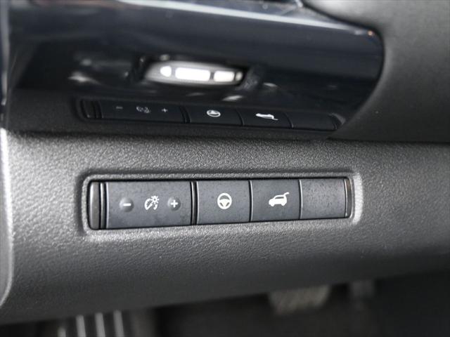 2025 Nissan Pathfinder SV FWD