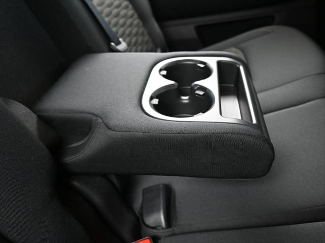 2025 Nissan Pathfinder SV FWD