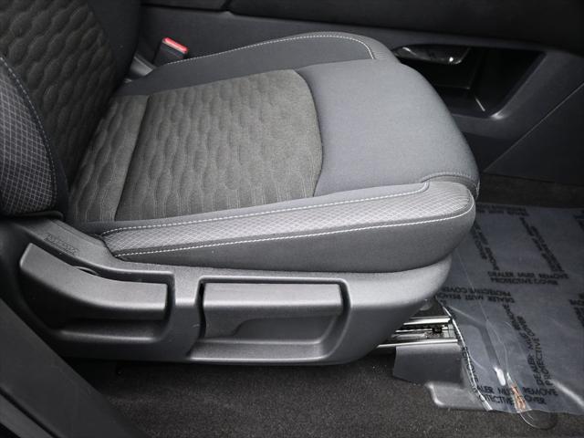 2025 Nissan Pathfinder SV FWD