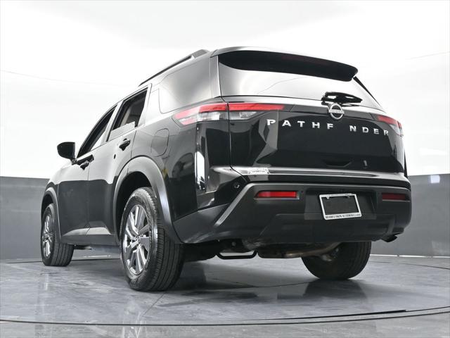 2025 Nissan Pathfinder SV FWD