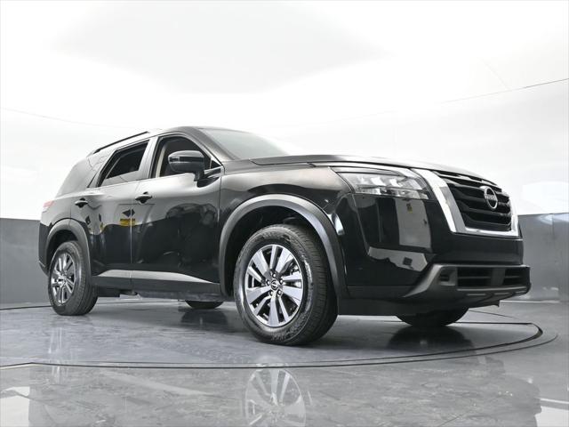 2025 Nissan Pathfinder SV FWD