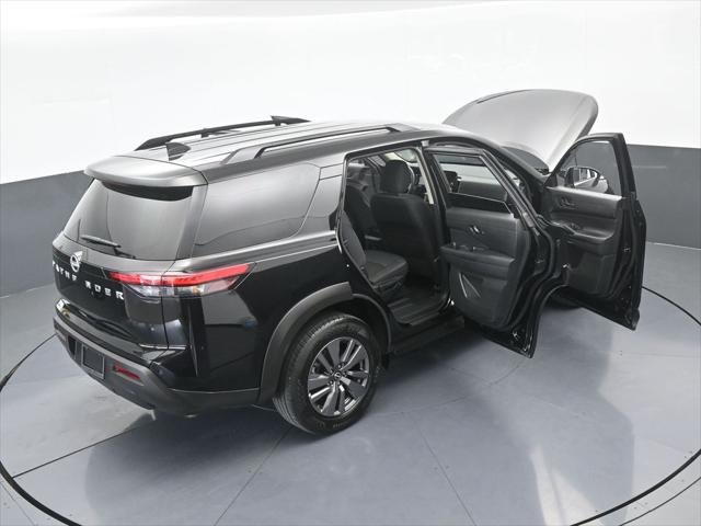 2025 Nissan Pathfinder SV FWD