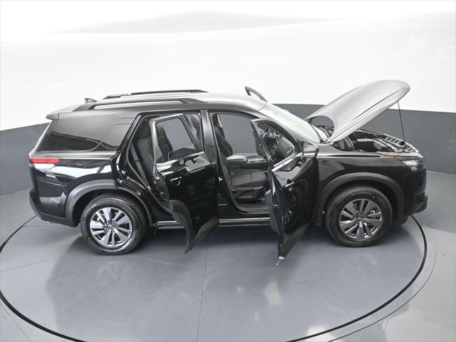 2025 Nissan Pathfinder SV FWD