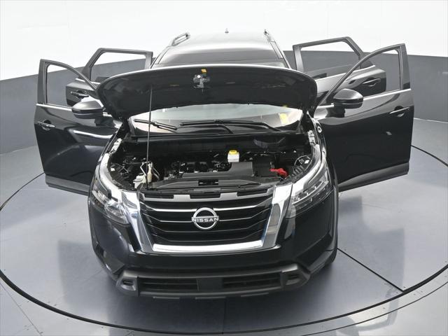 2025 Nissan Pathfinder SV FWD