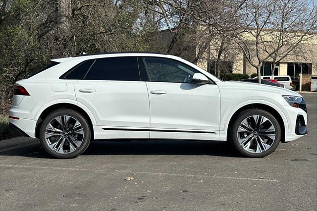 2025 Audi Q8 Premium 55 TFSI quattro