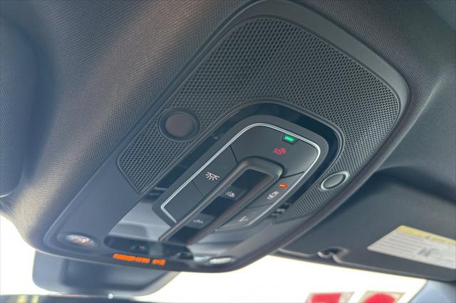 2025 Audi Q8 Premium 55 TFSI quattro