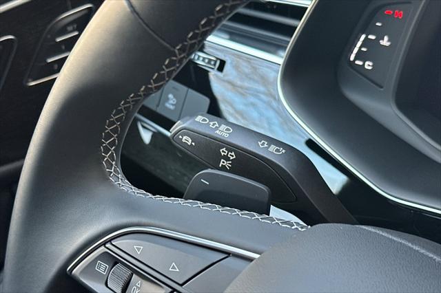 2025 Audi Q8 Premium 55 TFSI quattro