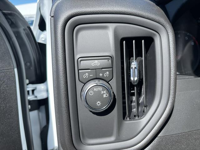 2026 Chevrolet Silverado 2500HD Double Cab, Long Bed, WT, RWD