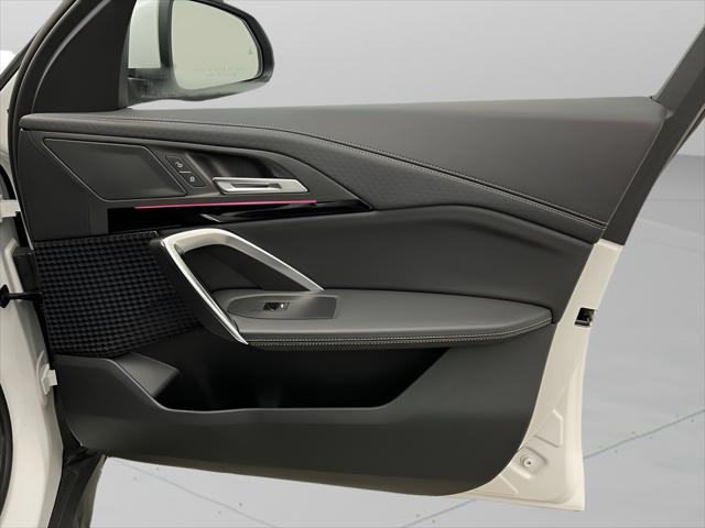 2025 BMW X2 xDrive28i