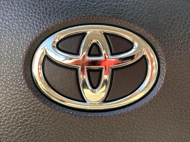 2024 Toyota Corolla Hybrid LE [23]