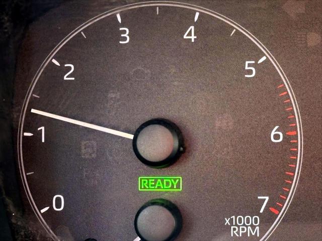 2024 Toyota Corolla Hybrid LE [26]