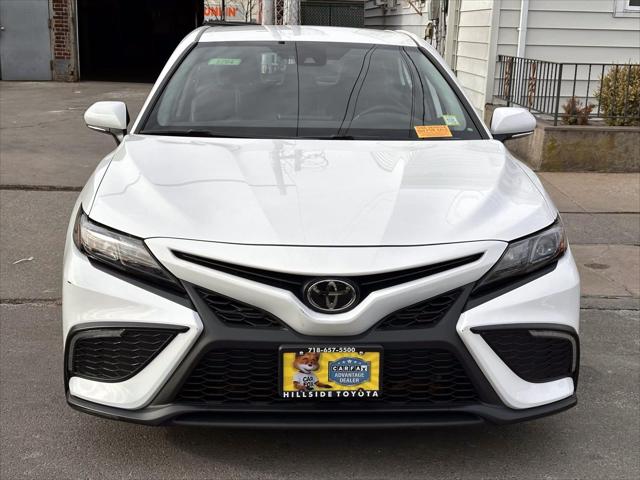 2023 Toyota Camry SE AWD [6]