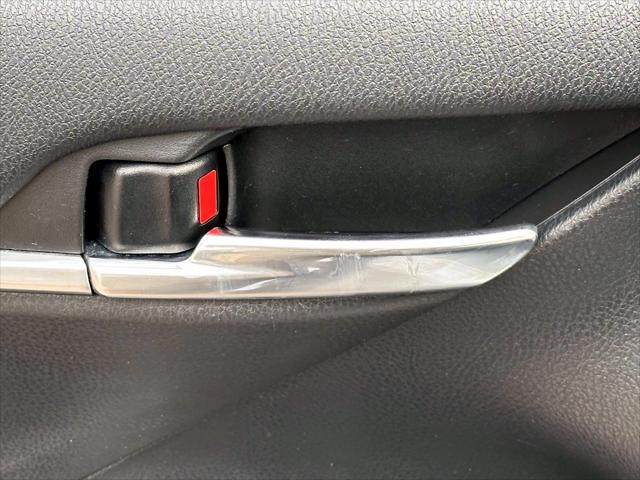 2023 Toyota Camry SE AWD [11]