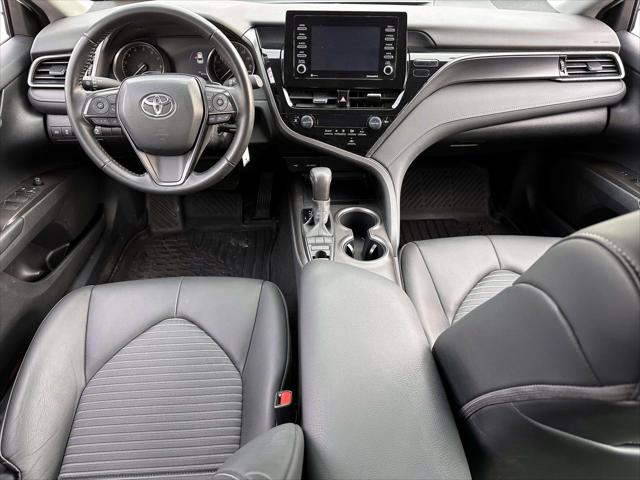 2023 Toyota Camry SE AWD [16]