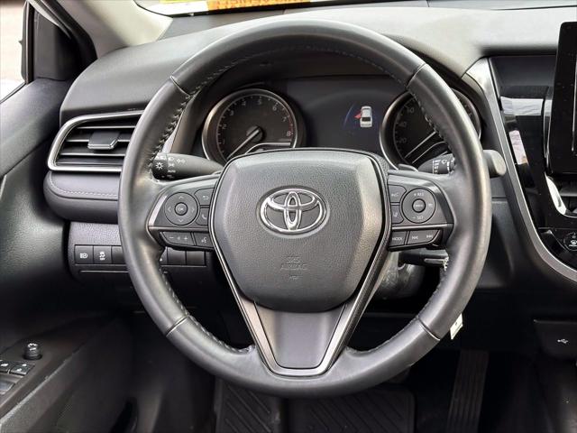 2023 Toyota Camry SE AWD [17]