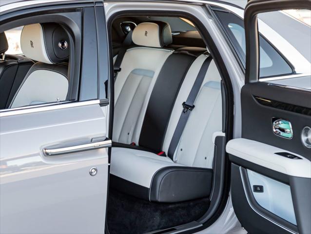 2026 Rolls-Royce Ghost Base