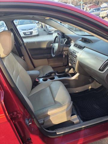 2009 Ford Focus SES