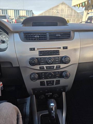 2009 Ford Focus SES