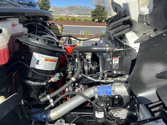 2013 Freightliner Sportchassis RHA114