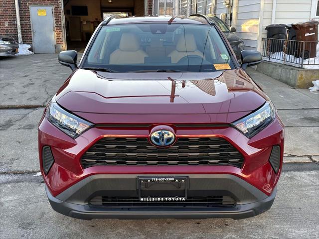 2021 Toyota RAV4 Hybrid LE [7]