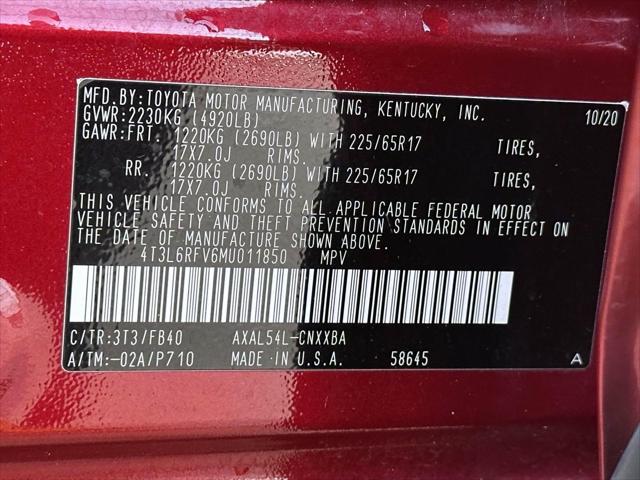 2021 Toyota RAV4 Hybrid LE [30]