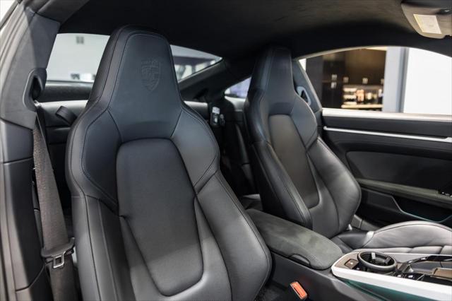 2025 Porsche 911 Carrera GTS