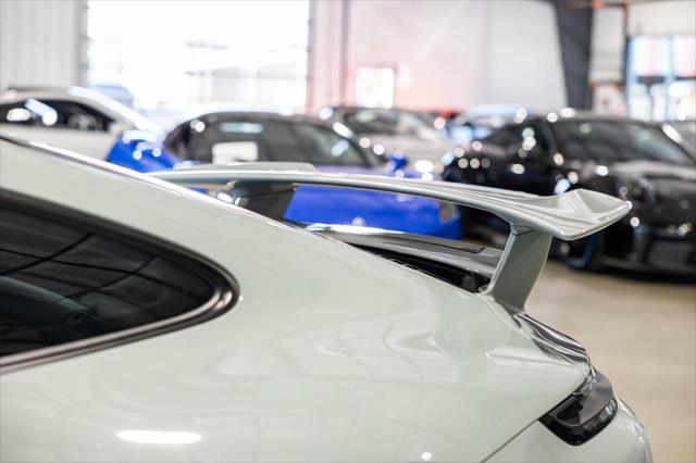 2025 Porsche 911 Carrera GTS