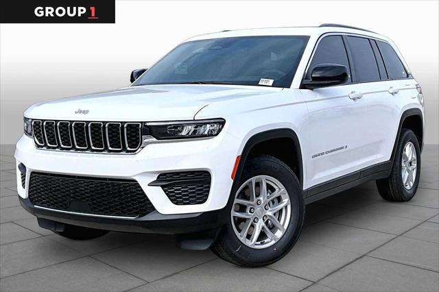 2026 Jeep Grand Cherokee GRAND CHEROKEE LAREDO X 4X4