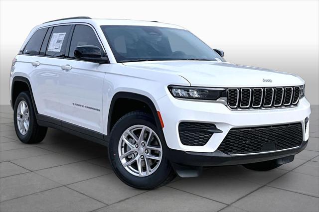 2026 Jeep Grand Cherokee GRAND CHEROKEE LAREDO X 4X4