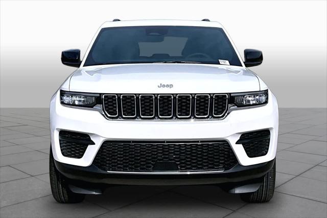 2026 Jeep Grand Cherokee GRAND CHEROKEE LAREDO X 4X4