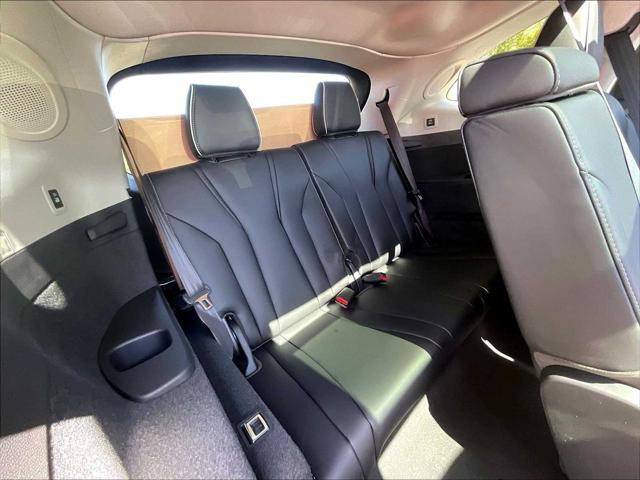 2026 Acura MDX Advance Package