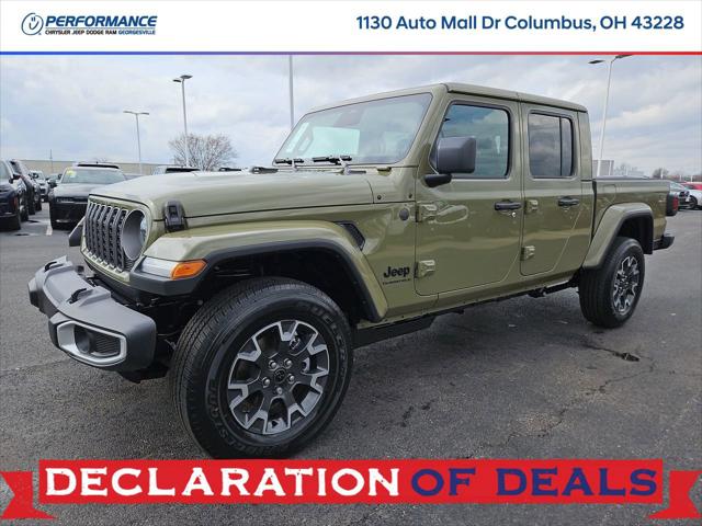 2026 Jeep Gladiator GLADIATOR SAHARA 4X4