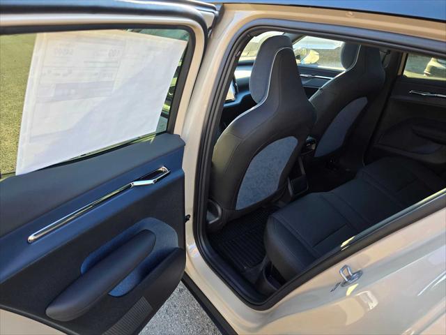 2026 Volvo EX30 Plus Twin Motor Performance, Fully electric