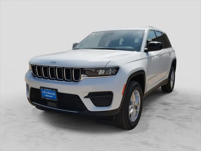 2026 Jeep Grand Cherokee GRAND CHEROKEE LAREDO X 4X4
