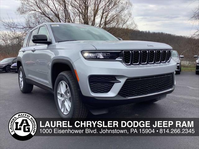 2026 Jeep Grand Cherokee GRAND CHEROKEE LAREDO X 4X4