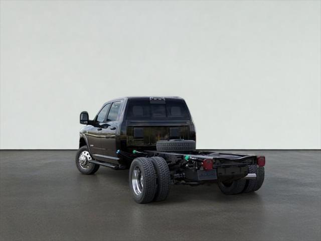 2026 RAM Ram 5500 Chassis Cab RAM 5500 BIG HORN CHASSIS CREW CAB 4X4 60 CA